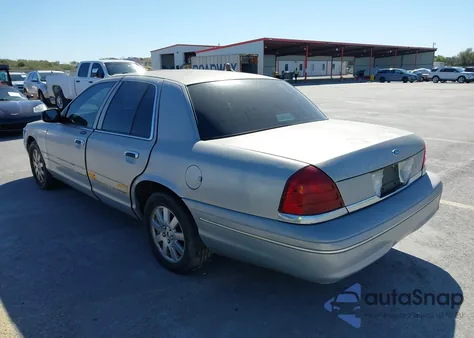 2004 Ford Crown Victoria Lx из США, поврежденный, VIN 2FAFP74WX4X132936
